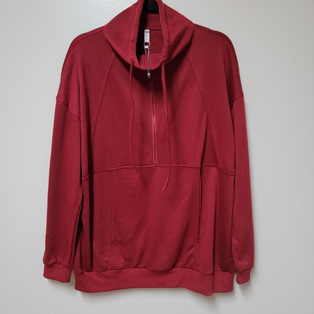 NWT Locryz sweatshirt with kangaroo pocket size XL